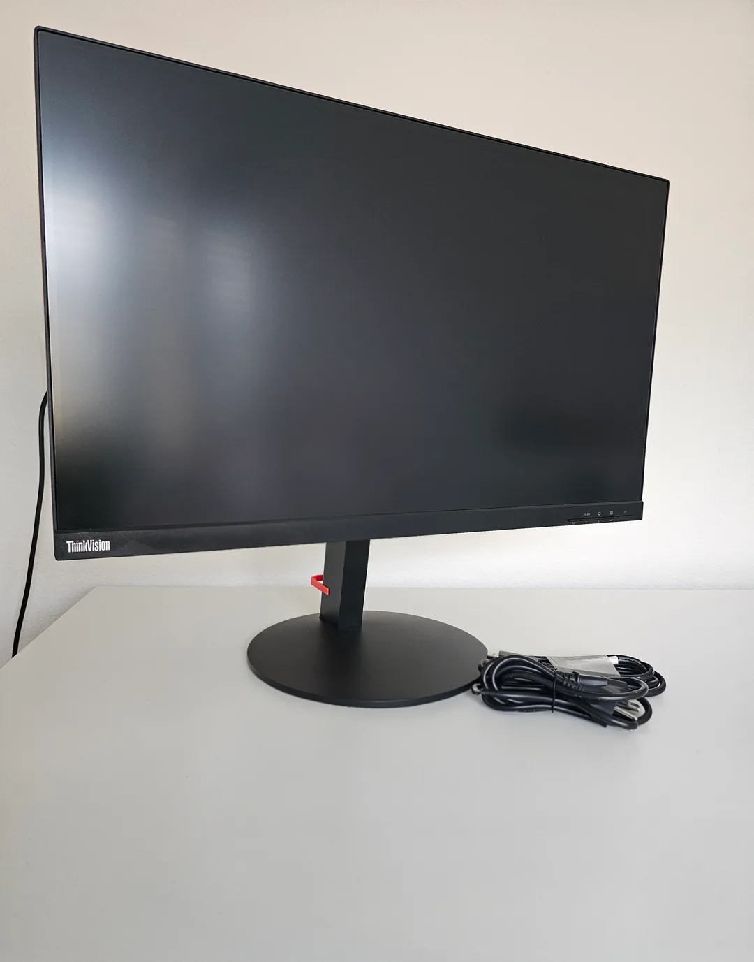 Lenovo T27p-10 27 Zoll 4K Monitor